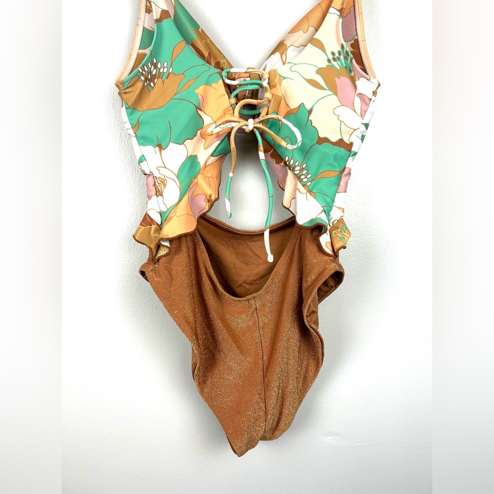 P2F Carly Swimsuit Size Medium One Piece Power 2 The Flower Paradise Poppies - Picture 9 of 11
